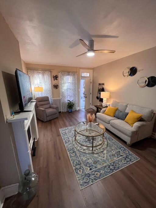 Cozy On The Hill Apartment Wilmington Exterior photo